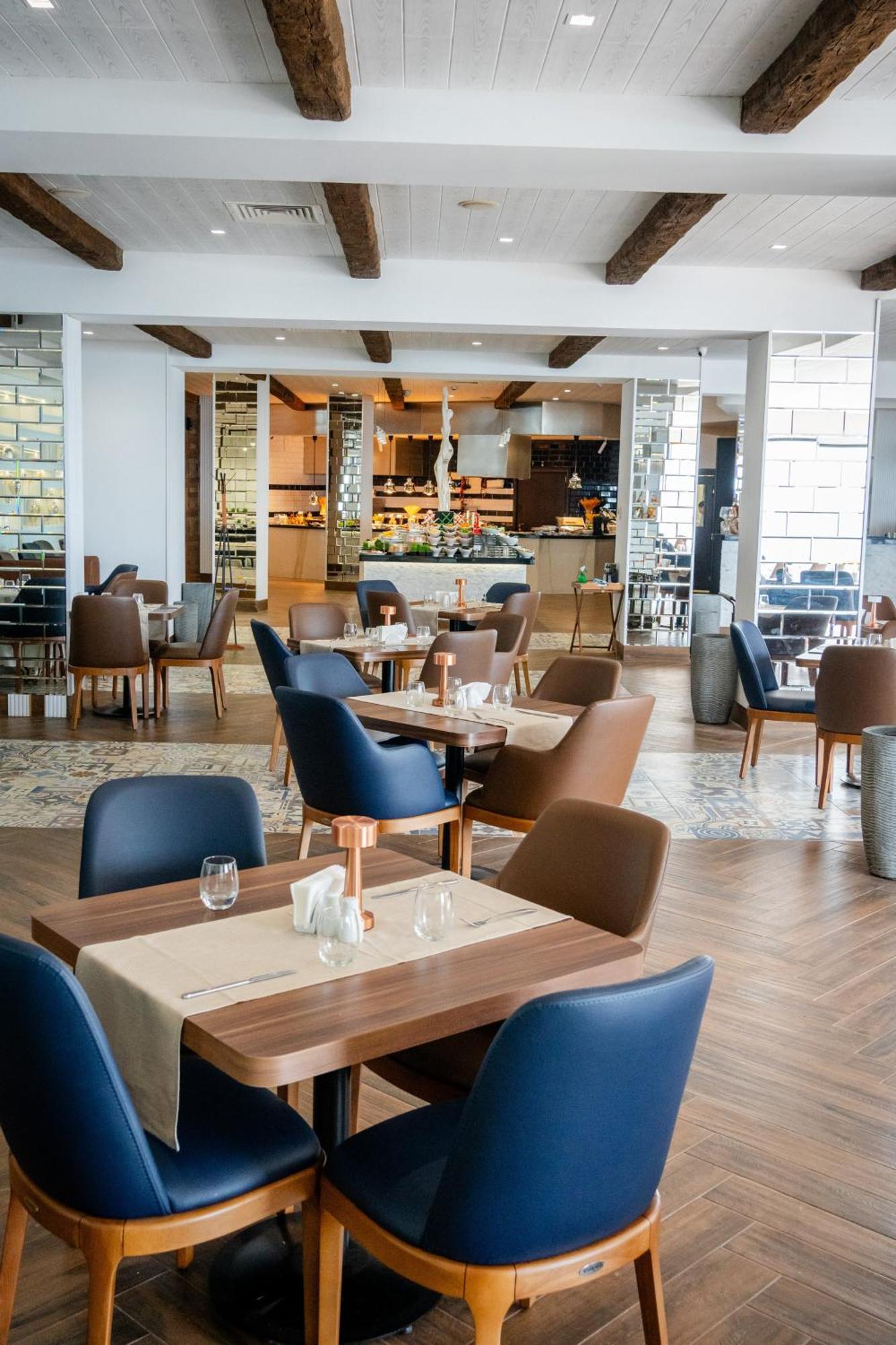 Grand Hotel Sveti Vlas- All Seasons Fitness & Spa Hotel Экстерьер фото