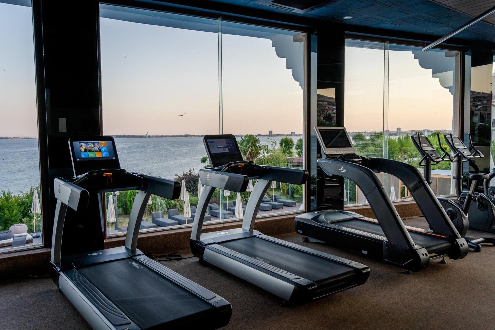 Grand Hotel Sveti Vlas- All Seasons Fitness & Spa Hotel Экстерьер фото